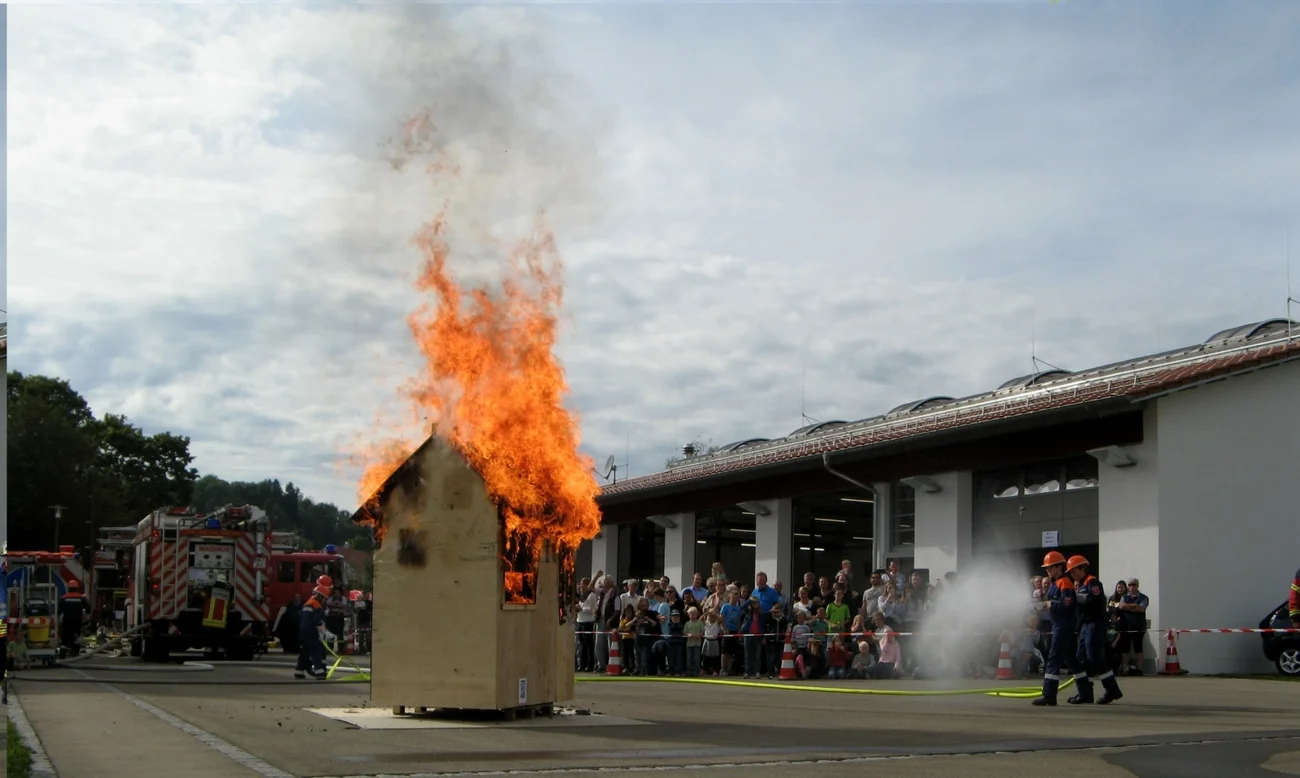 jugend_brandhaus